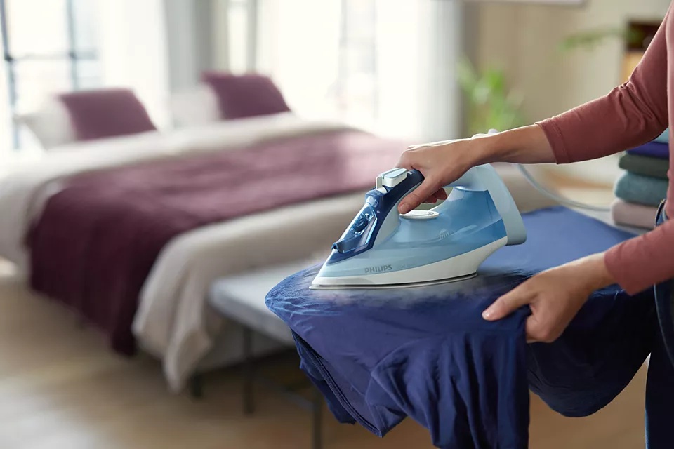 Philips 5000 Series Steam Iron | Blue