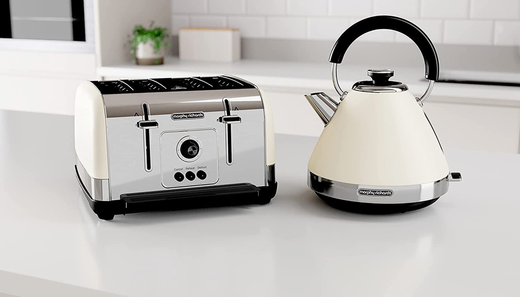 Morphy Richards Venture Cream 4 Slice Toaster