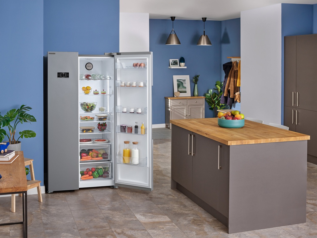 Beko Silver Plain Door American Style Fridge  Freezer